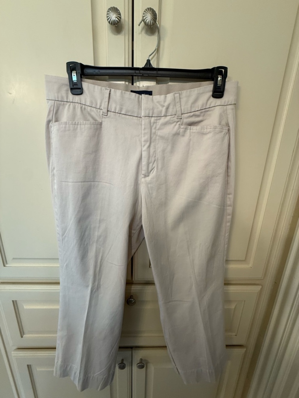 Charter Club Light Beige Cropped Capris